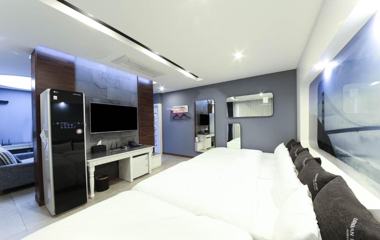 Urban Stay Hotel Gwangju Metropolitan City Екстер'єр фото